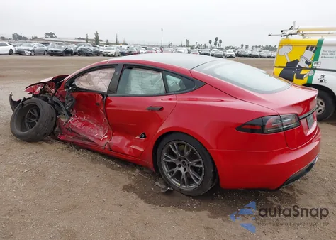 2022 Tesla Model S Dual Motor All-Wheel Drive z USA, uszkodzony, nr VIN 5YJSA1E53NF493553
